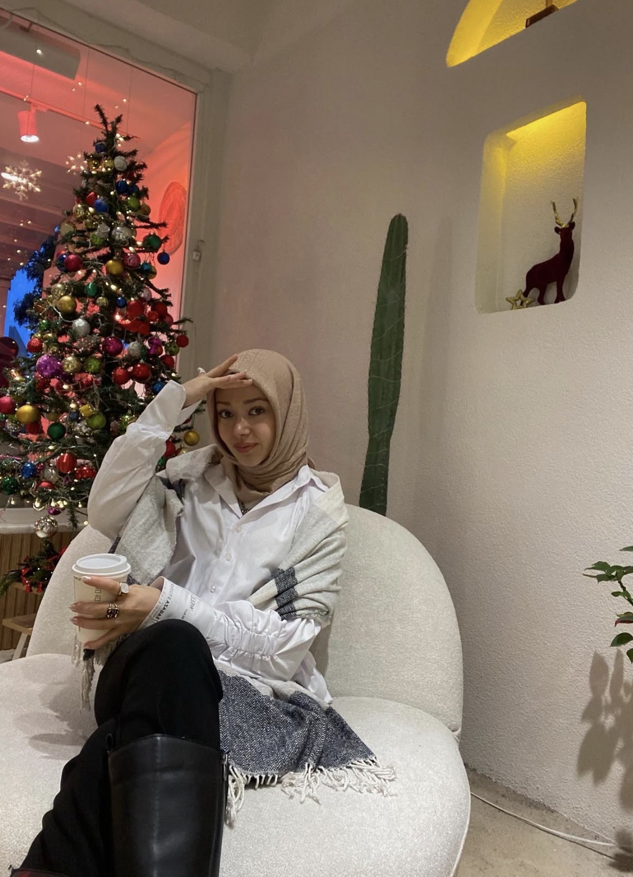 Eğlence Telekız Bayan Escort Ayçin